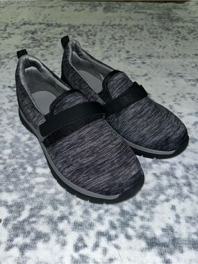 Anodyne Womens No. 11 Sport Trainers Black/Gray Size 7.5M EUC Slip On Athletic